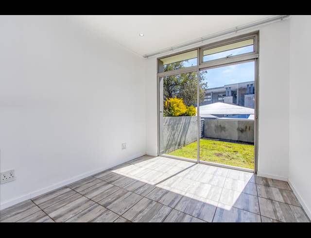 2 BEDROOM APARTMENT TO LET IN HURLINGHAM